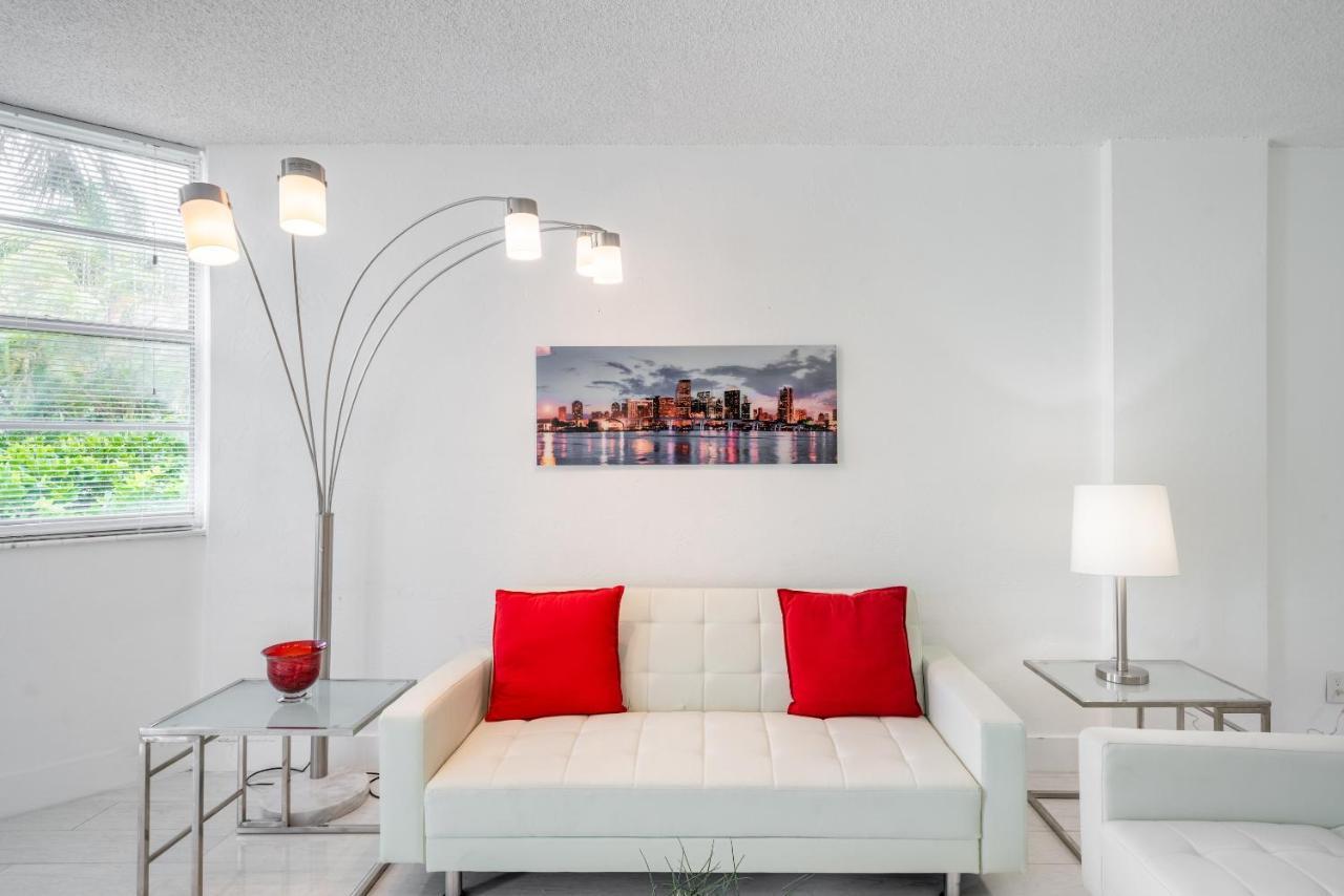 Sunny Isles Ocean Reserve Superb Condo Apartments ซันนีไอลส์บีช ภายนอก รูปภาพ