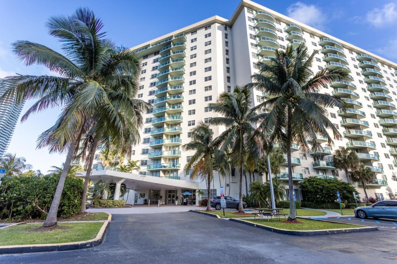 Sunny Isles Ocean Reserve Superb Condo Apartments ซันนีไอลส์บีช ภายนอก รูปภาพ